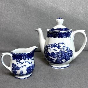 Arabia of Finland Vintage Coffee Tea Pot Creamer Blue Castle